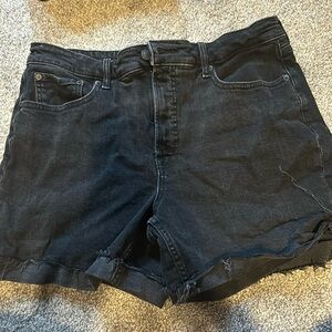 Black high waisted black shorts